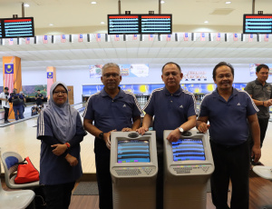 Bowling17