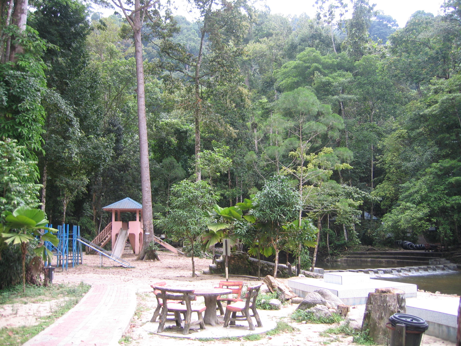 Taman Eko-Rimba Jeram Linang 